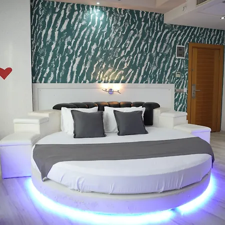 Mira Blue Hotel-2